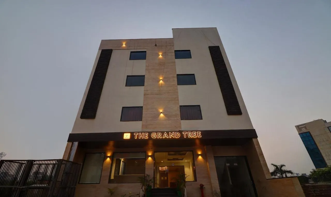 ***  Treebo Trend Gt Palace Fatehabad Road Hotel Agra  India